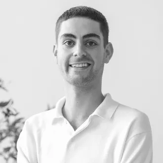 Portrait photograph of Baird & Warner Agent, Mitchell Maurer